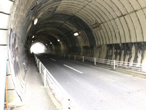 神武寺トンネル 車両通行止 工事前