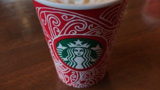 ジンジャーブレッドラテをスタバで飲みました